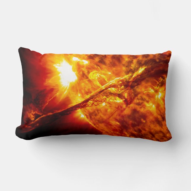 Sun-Eruption - riesiger Vorsprung Lendenkissen (Vorderseite)