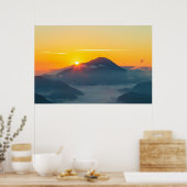 Sun, Gipfel hinter Uršlja gora, Slowenien Poster (Küche)