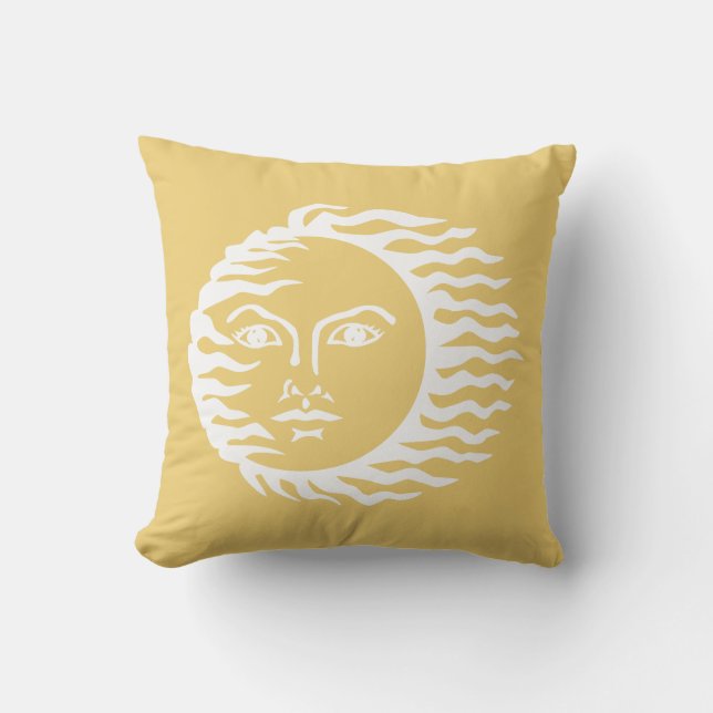 Sun Human Face Mustard Yellow Kissen (Vorderseite)