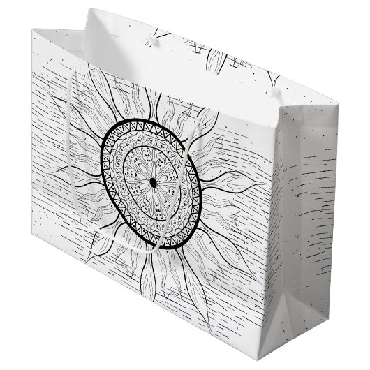 Sun Mandala 1 Große Geschenktüte (Vorderseite Schrägansicht)