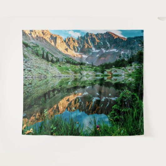 Sun Ridge Lake Reflection // Wilde Blume Wandteppich (Vorderseite (Horizontal))