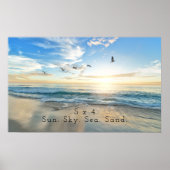 Sun. Sky. Meer. Sand. Strand Szene Poster (Vorne)