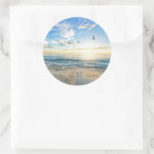 Sun. Sky. Meer. Sand. Strand Szene Runder Aufkleber (Tasche)