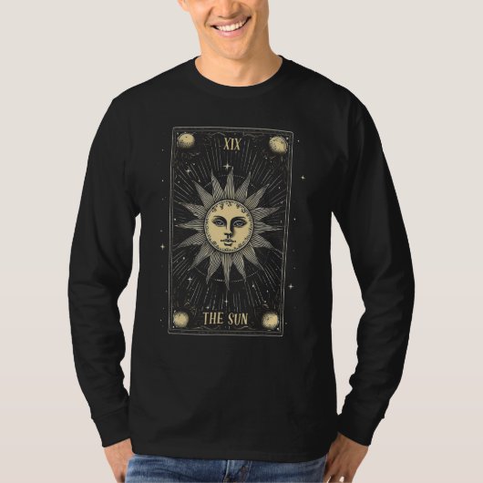 Sun Tarot Card Radiates Optimism, Positivity And J T-Shirt (Vorderseite)