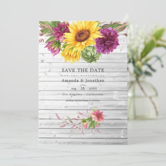 Sun und Burgund Pflaumen Rustikales Hochzeitssembl Save The Date (Stehend Vorderseite)