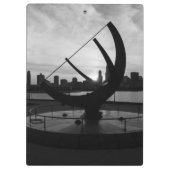 Sundial Sunset Grayscale Klemmbrett (Rückseite)