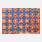 Sunfire Tile - Orange and Blue Sunburgh Pattern Geschirrtuch (Horizontal)