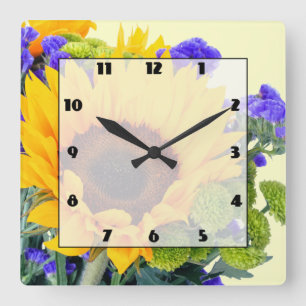 Sunflower and Blue Statice Quadratische Wanduhr
