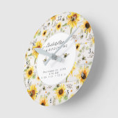 Sunflower Bee Rustic Wood Yellow Birth Stats Baby  Runde Wanduhr (Winkel)