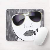 Sunglass Girl Mousepad (Mit Mouse)