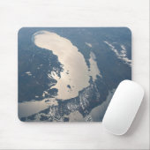 Sunglint Beams Off Lake Michigan Mousepad (Mit Mouse)