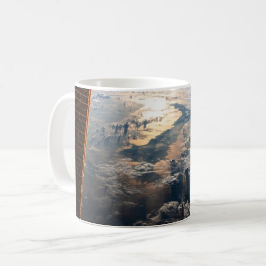 Sunglint blickt vor Celebes Meer in Südostasien Kaffeetasse (Vorderseite Links)
