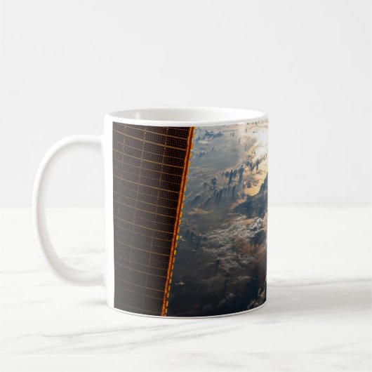 Sunglint blickt vor Celebes Meer in Südostasien Kaffeetasse (Links)