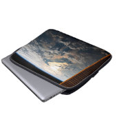 Sunglint blickt vor Celebes Meer in Südostasien Laptopschutzhülle (Vorne Knopf)