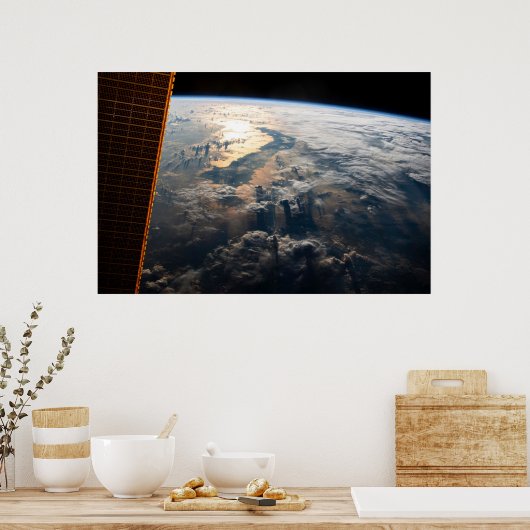 Sunglint blickt vor Celebes Meer in Südostasien Poster (Küche)