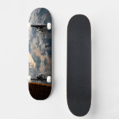 Sunglint blickt vor Celebes Meer in Südostasien Skateboard (Vorderseite)