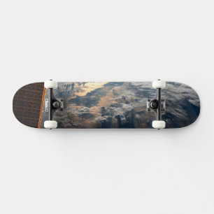 Sunglint blickt vor Celebes Meer in Südostasien Skateboard