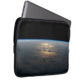 Sunglint strahlt aus einem teilweise bewölkten Süd Laptopschutzhülle (Vorne Rechts)