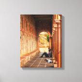 Sunlit Archway – Serene Mediterranean Canvas Leinwanddruck (Vorderseite)