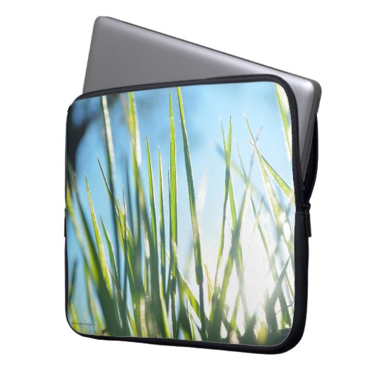 Sunlit Blades Laptopschutzhülle (Vorderseite Links)