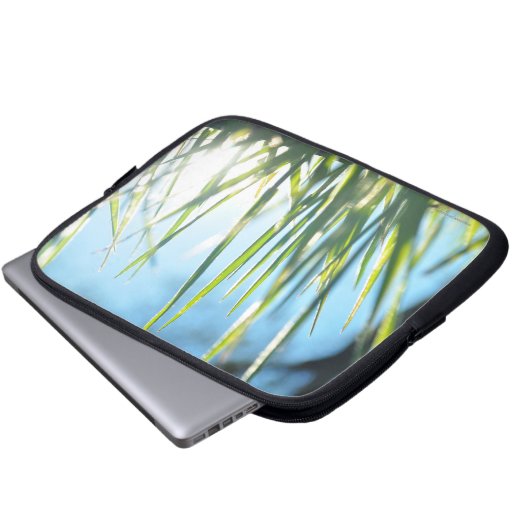 Sunlit Blades Laptopschutzhülle (Vorne Knopf)