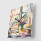Sunlit Cottage Window Wildflowers Quadratische Wanduhr (Winkel)
