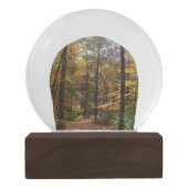 Sunlit Herbstweg im Laurel Hill Staat Park Schneekugel (Rückseite)