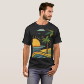 Sunlit Palm Escape T-Shirt (Vorne ganz)