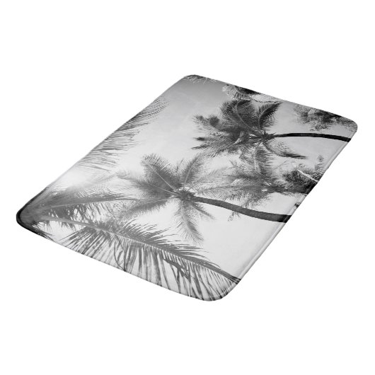 Sunlit Palm Jungle #2 #tropic #wall #art Badematte (Schrägansicht)