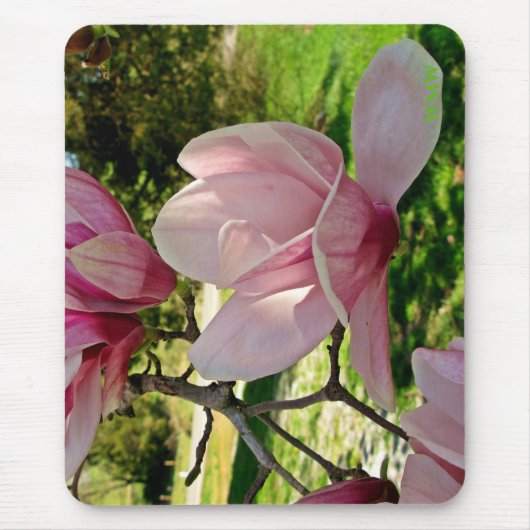 Sunlit Pink Magnolia Monogram Mouse Pad Mousepad (Vorne)