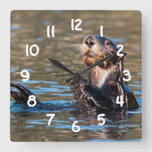 Sunny Sea Otter Quadratische Wanduhr
