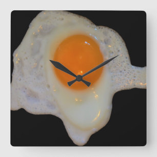 Sunny Side Up Fried Egg Quadratische Wanduhr