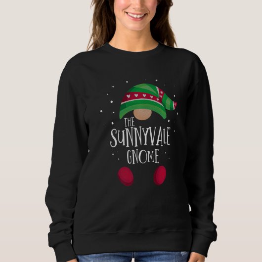 Sunnyvale Gnome Family Matching Christmas Pajamas  Sweatshirt (Vorderseite)