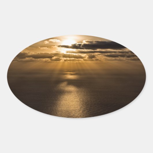 Sunrise above the Atlantic ocean Ovaler Aufkleber (Vorderseite)