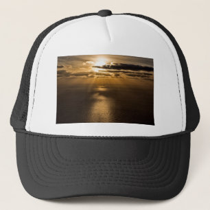 Sunrise above the Atlantic ocean Truckerkappe