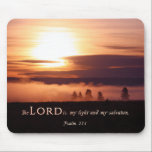 Sunrise Christlich Mousepad<br><div class="desc">Christliche und inspirierende Zuhause- und Office-Dekordesigns von Künstler/Fotograf Carol Moore. Eine perfekte Möglichkeit, Freunden oder Familie eine Botschaft der Hoffnung, Liebe und Ermutigung zu vermitteln. Ich bin Künstler, Designer und Fotograf aus Oregon. Ich erschaffe Kunst, Designs und Fotografie schon seit einigen Jahren. Meine Kunst, Entwürfe und Fotografie spiegeln meinen Glauben,...</div>