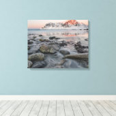 Sunrise Flakstad und Skagsanden Beach Leinwanddruck (Insitu (Holzboden))