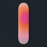 Sunrise Gradient - Beige rosa Orange Skateboard<br><div class="desc">Gradient Design - Aura Effekt - Beige,  rosa und orange Ombre.</div>