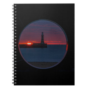 Sunrise in Roker Lighthouse-England Notebook Notizblock