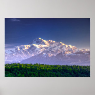 Sunrise Kisses Mt. McKinley   Alaska-Bereich Poster