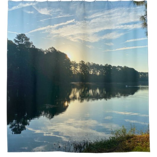 Sunrise Over A Georgia Lake Duschvorhang (Vorderseite)