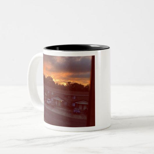 Sunrise Zweifarbige Tasse (Vorderseite Links)