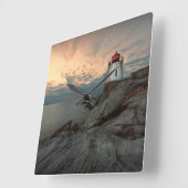 Sunset At Castle Hill Lighthouse Quadratische Wanduhr (Winkel)