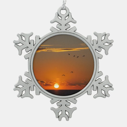 Sunset at Cayeux sur Mer in Frankreich Schneeflocken Zinn-Ornament (Vorderseite)
