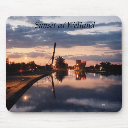 Sunset at Welland mousepad (Vorne)