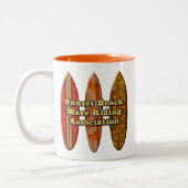 Sunset Beach Hawaiian Surfboards Wave Riders Zweifarbige Tasse (Links)