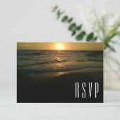 Sunset Beach Wedding UAWG RSVP Karte (Stehend Vorderseite)