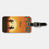 Sunset Fiesta - Whimsical Desert Celebration Gepäckanhänger (Vorderseite horizontal)