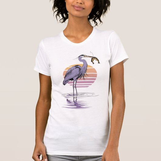 Sunset Heron Catch – Women’s Fishing Tee (Vorderseite)