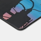 'Sunset Hum' Gemälde auf einem Schreibtischunterlage (Ecke)